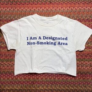 QUIRKY GRAPHIC TEE CROP TOP